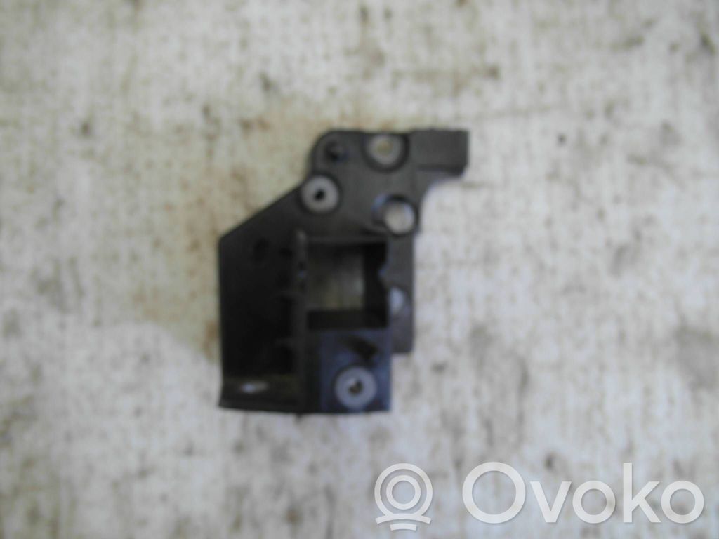 Volvo XC40 Support phare frontale 
