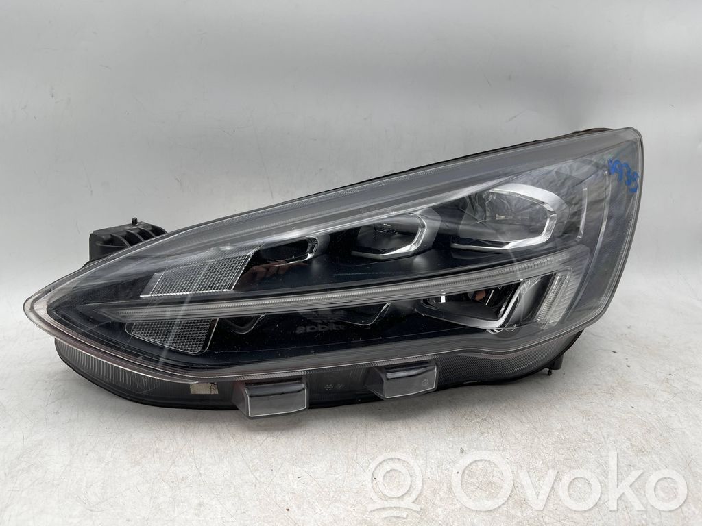 Ford Focus Headlight/headlamp 