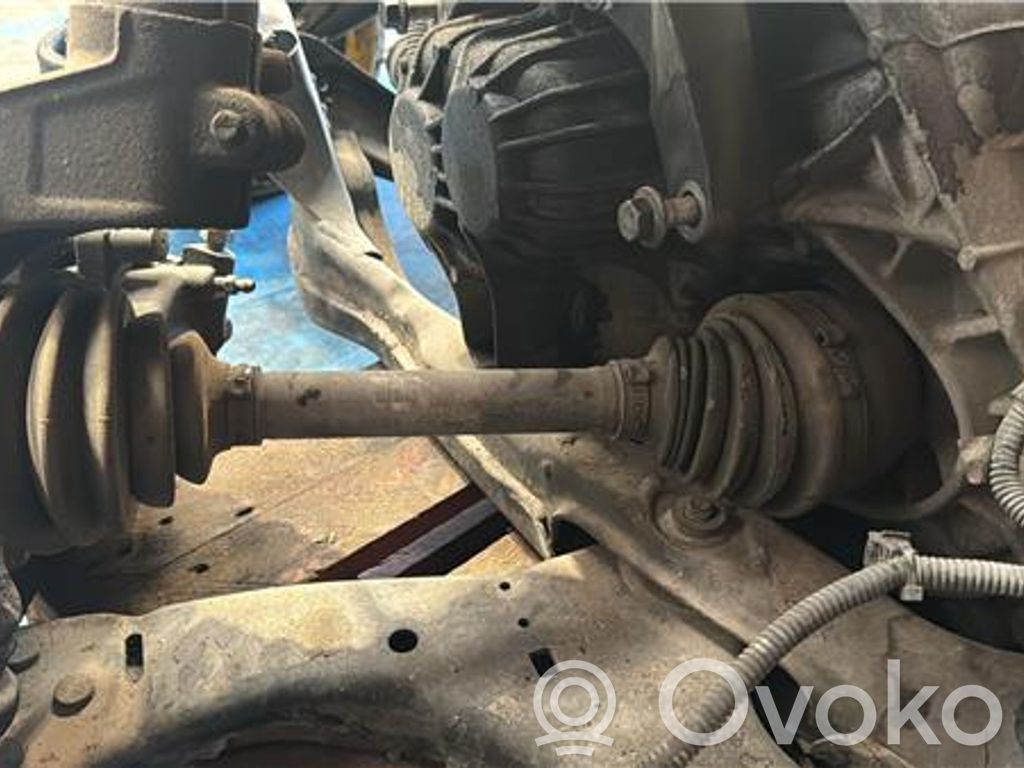 Volvo S80 Eje delantero 