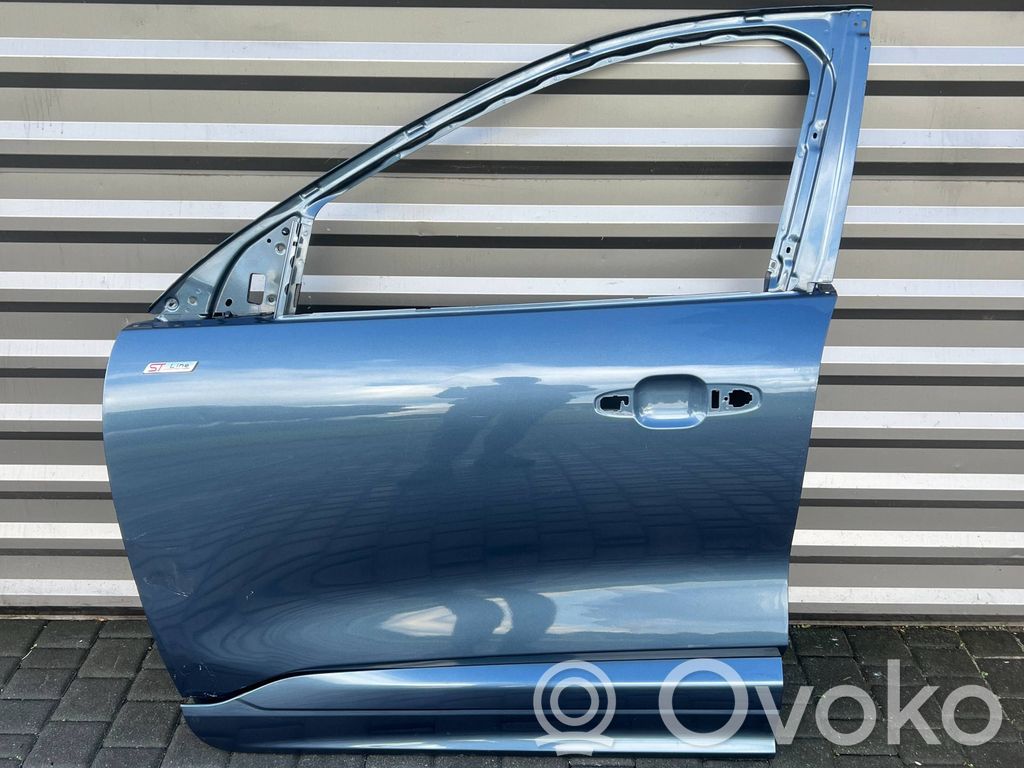 Puerta delantera   LV4B320221