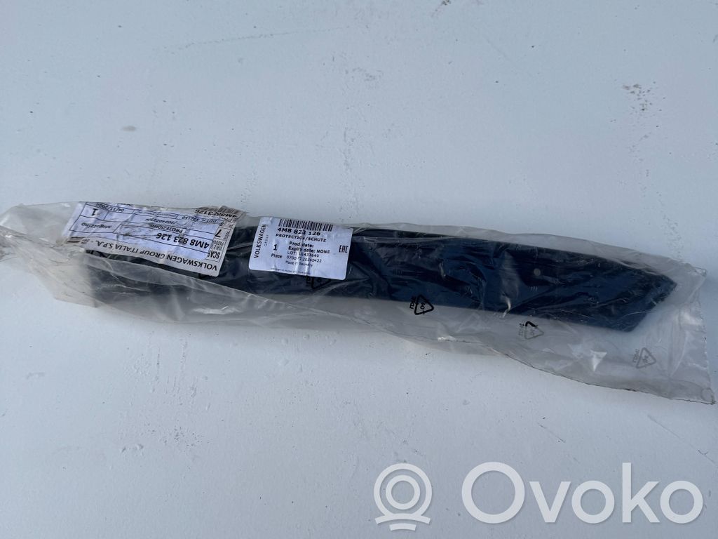 Engine compartment rubber   4M8823126,LS433649,20240422