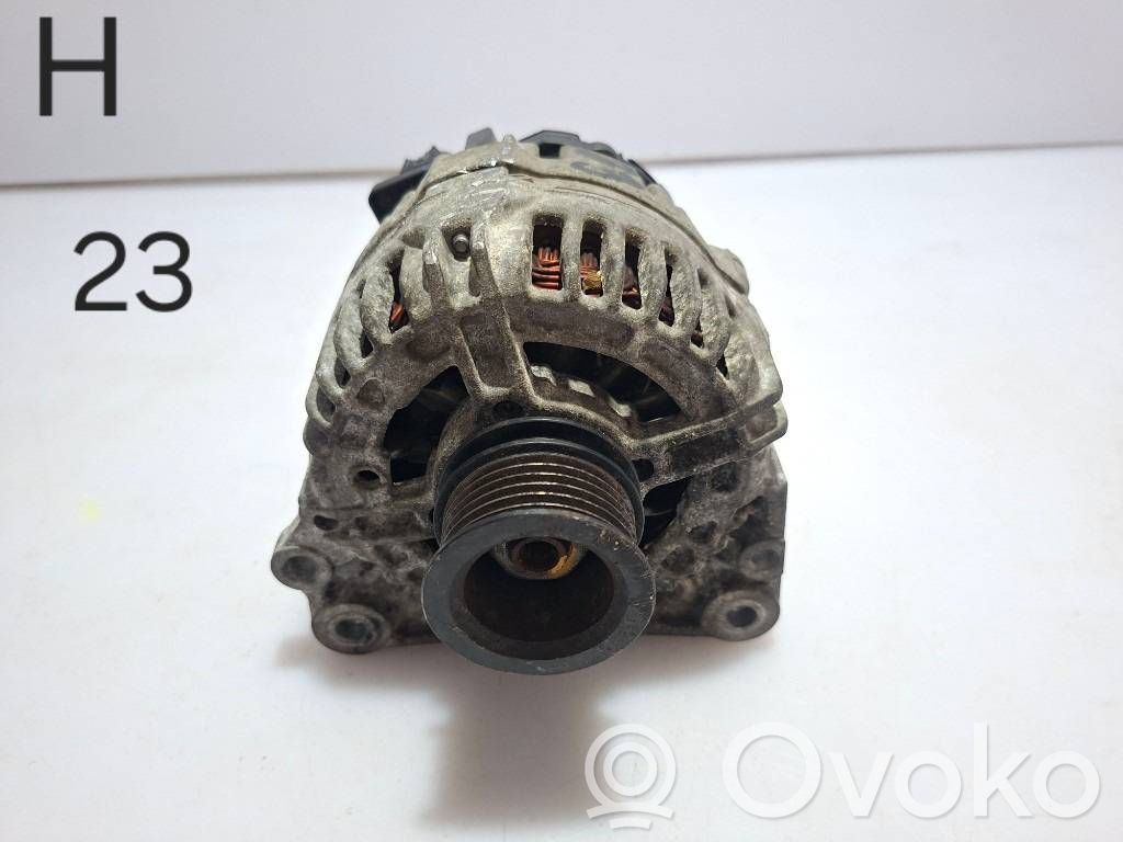 Volkswagen Golf V Ģenerators 