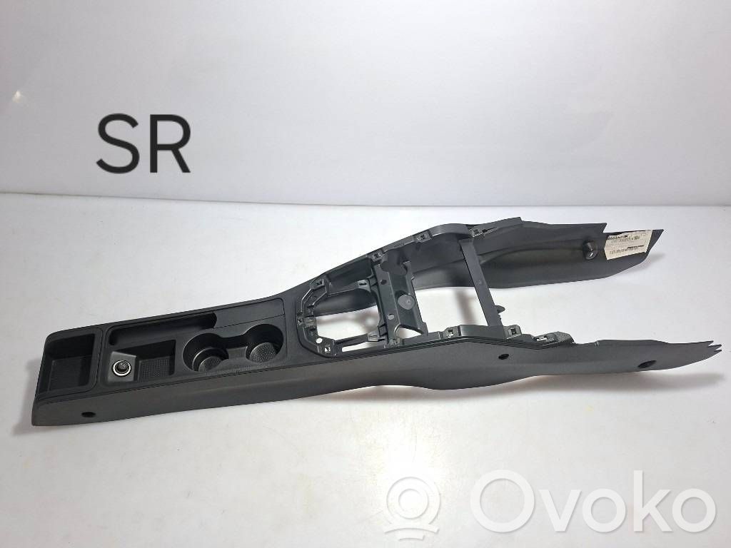 Seat Arona Center console 