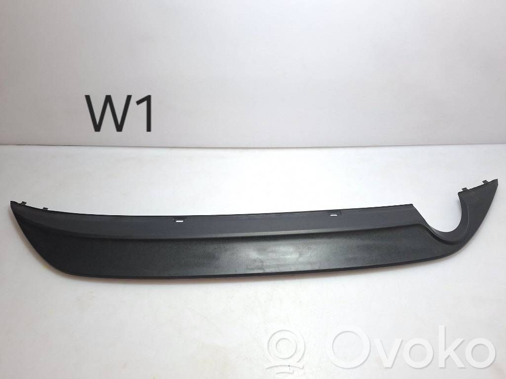 Volkswagen Golf VII Moldura inferior del parachoques trasero 