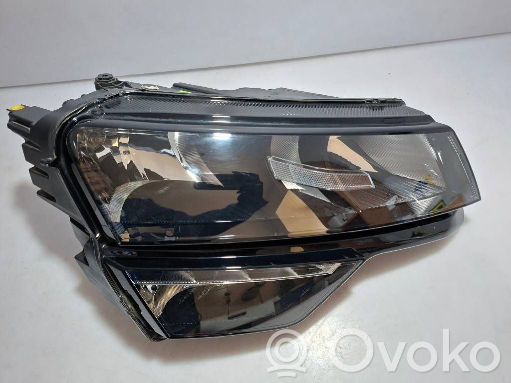 Skoda Karoq Faro/fanale 