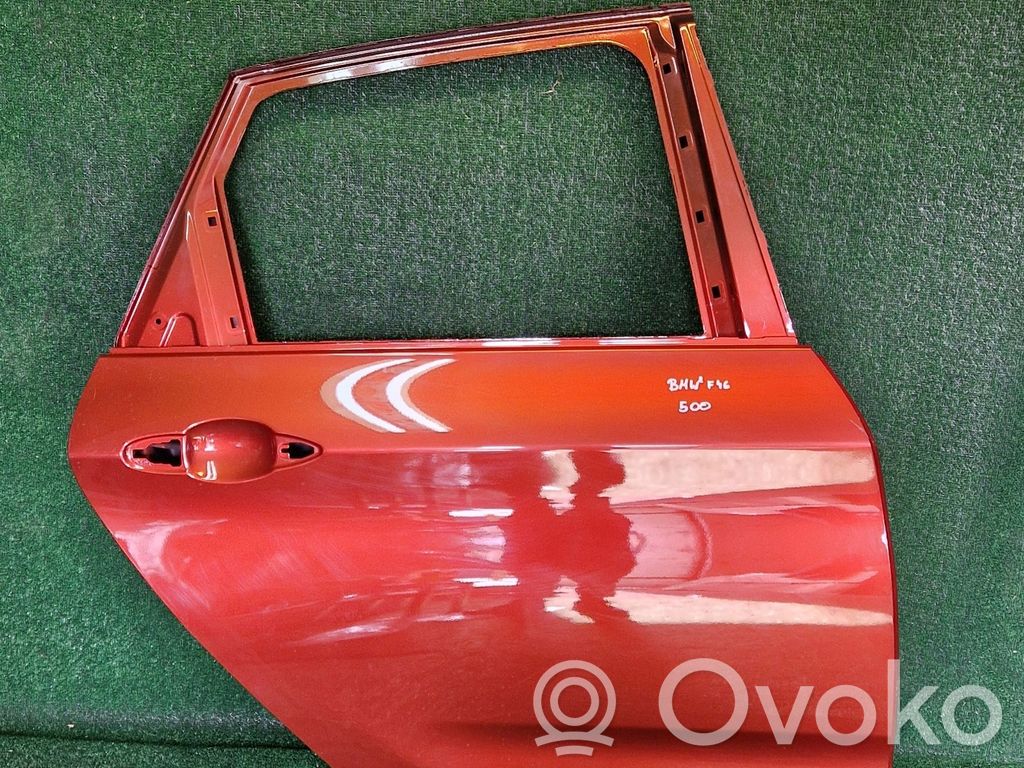 BMW 2 F46 Galinės durys 