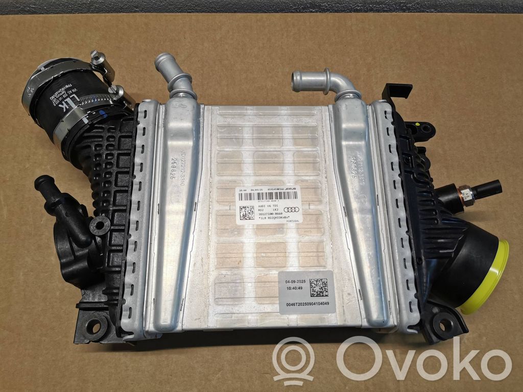 Audi Q7 4M Intercooler radiator 