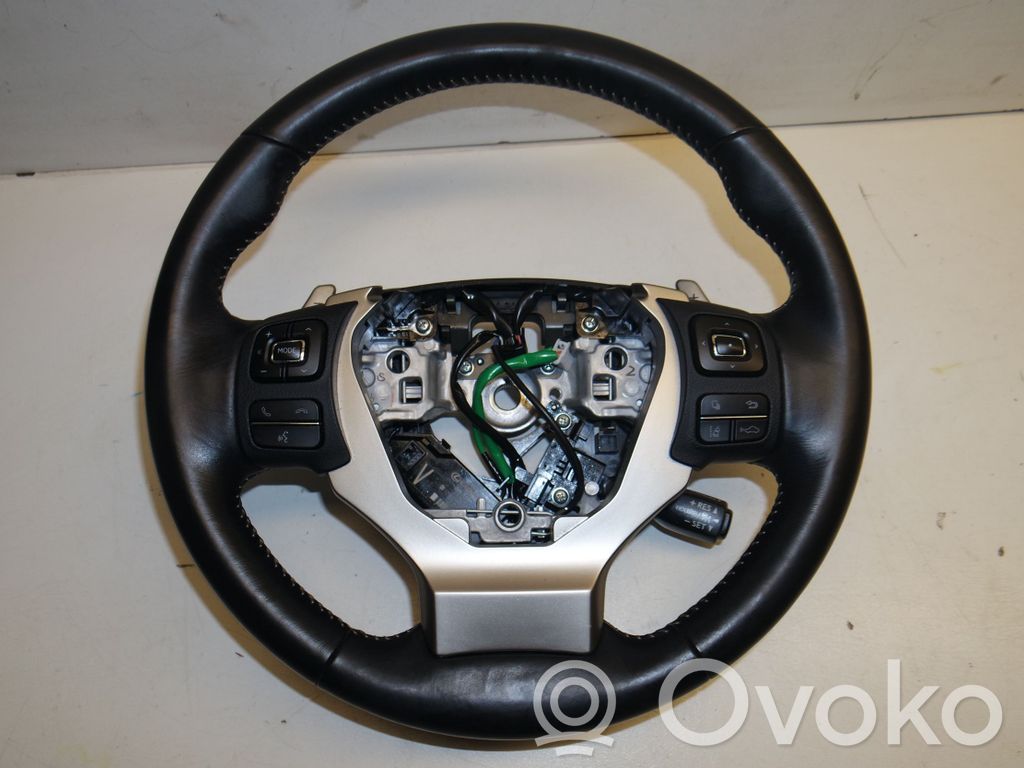 Lexus IS III XE30 Ohjauspyörä 
