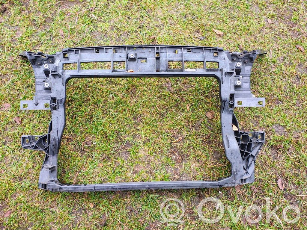 Radiatoru panelis   81A805504A