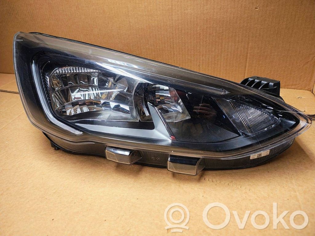 Ford Focus Headlight/headlamp 