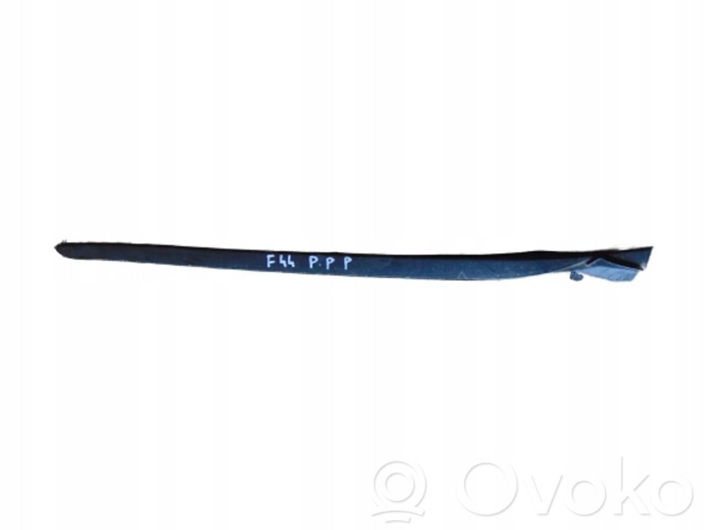 BMW 2 F44 Rivestimento parabrezza 
