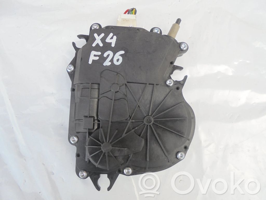 BMW X4 F26 Zamek klapy tylnej / bagażnika 