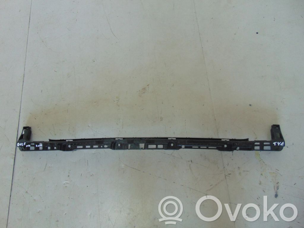 Volkswagen Golf VII Uchwyt / Mocowanie zderzaka tylnego 