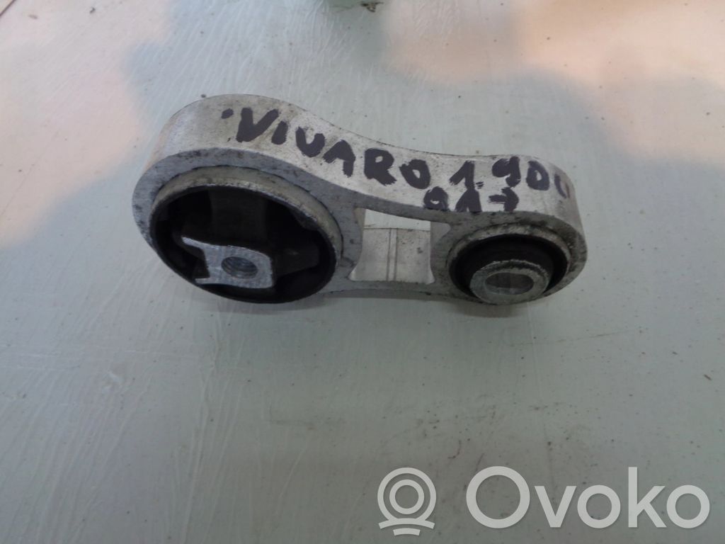 Opel Vivaro Engine mount bracket 