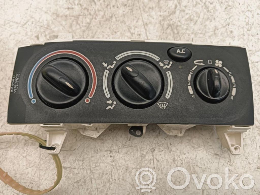 Renault Megane II Climate control unit 