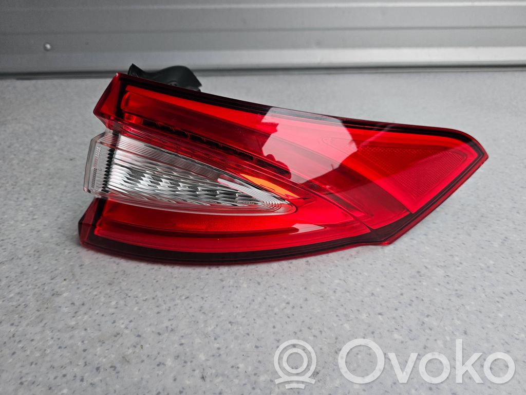 Maserati Levante Lampa tylna 