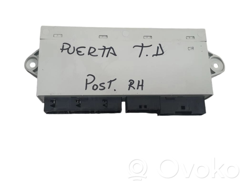 Moottorin ohjainlaite/moduuli   6933264