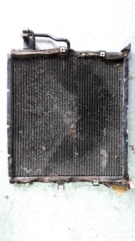 Radiateur condenseur de climatisation