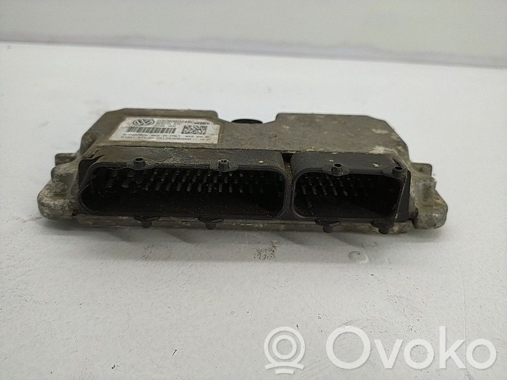 Volkswagen Golf III Unitate/modul de control motor 