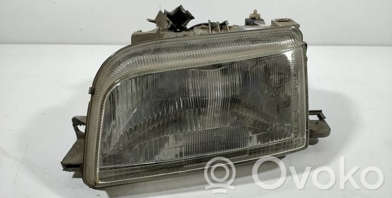 Renault Clio I Headlight/headlamp 