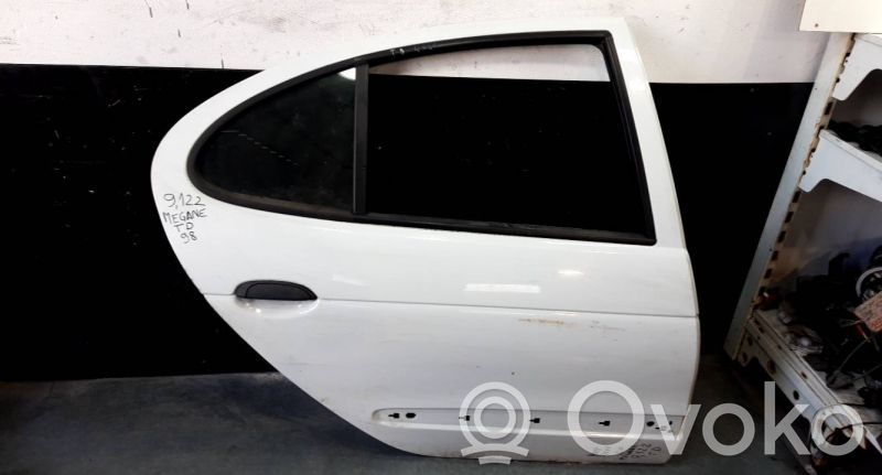 Puerta trasera   9122