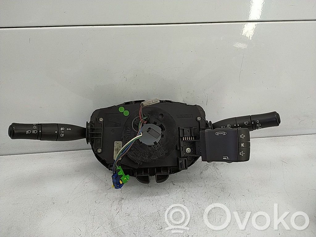 Renault Megane II Muelle espiral del airbag (Anillo SRS) 