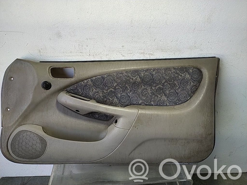 Toyota Corolla E110 Durų apdailų komplektas 
