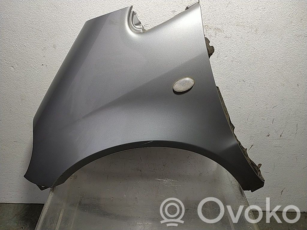 Mercedes-Benz A W168 Крыло 