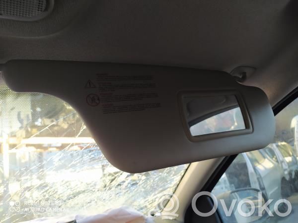 Sun visor   POUCO,RACHADA,UM