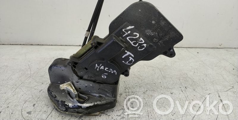 Rear door lock   A6798,FGJ6A