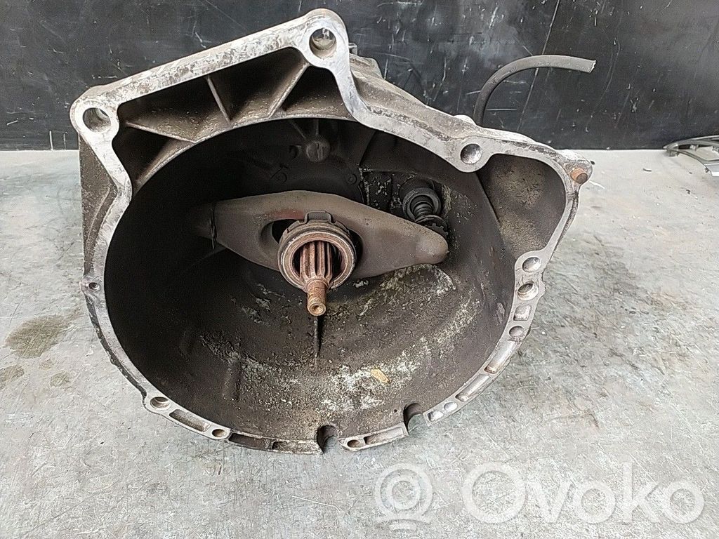 BMW 5 E39 Cutie viteze manuală cu 5 trepte 