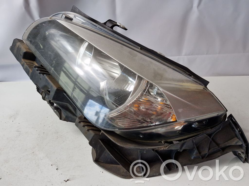 Scheinwerfer   90018086
