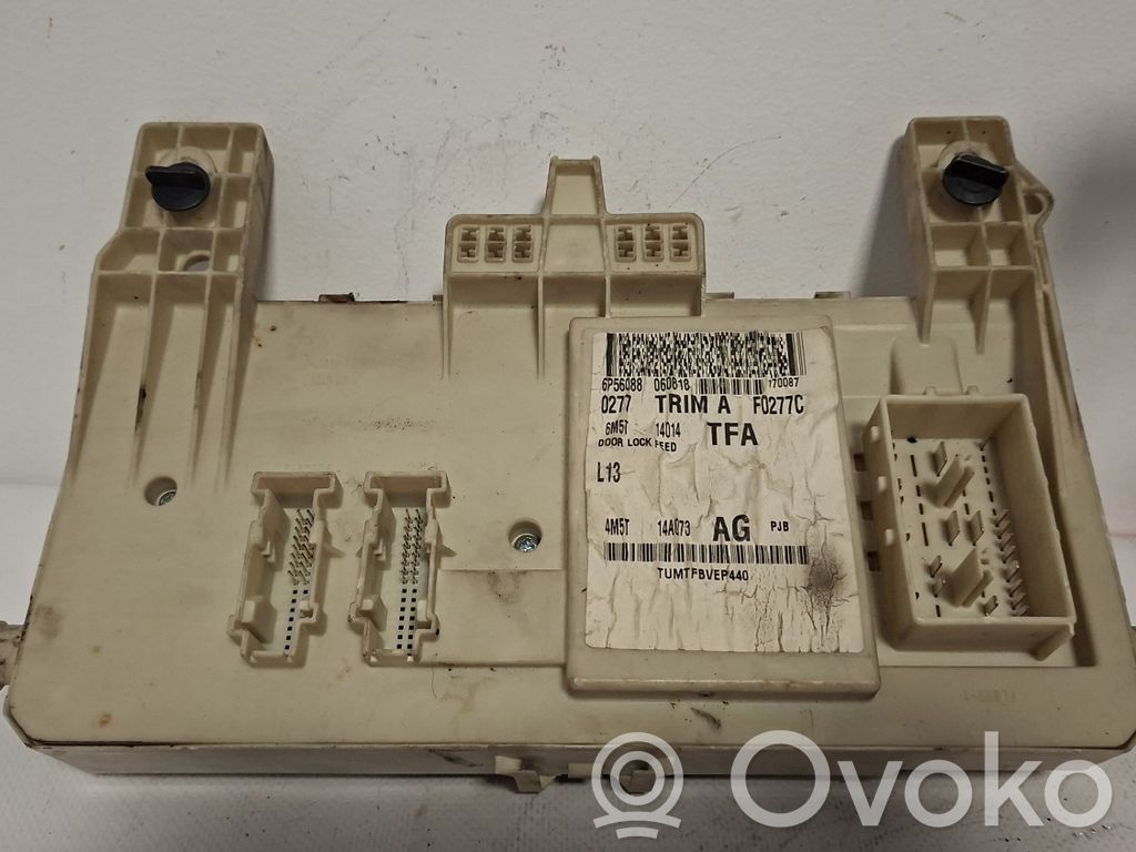 Ramka / Moduł bezpieczników   14A073,6P56088,E0277C,06D818