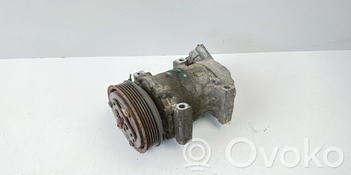 Kompresor / Sprężarka klimatyzacji A/C   770011235