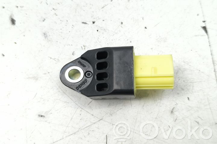 Airbagsensor Crashsensor Drucksensor   98237AJ000