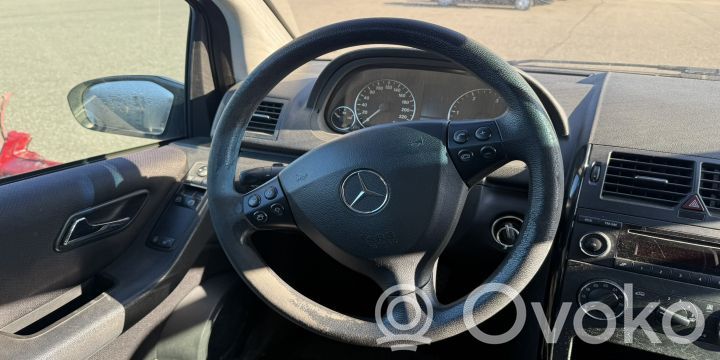 Mercedes-Benz A W169 Ohjauspyörä 