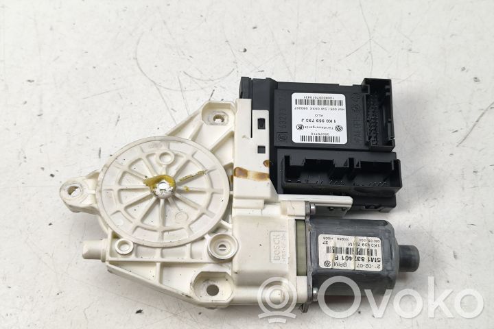 Silnik regulatora szyby drzwi przednich   1K0959701LA05