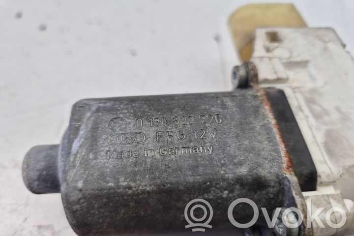 Priekinio lango pakelėjo varikliukas   69270270130822226