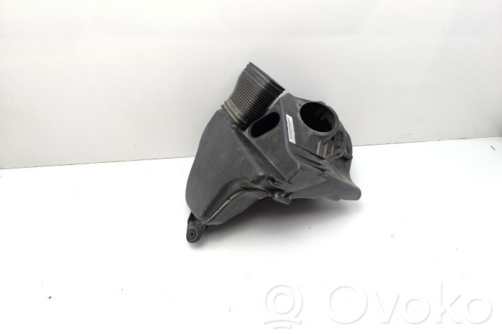 BMW 3 E90 E91 Air filter box 