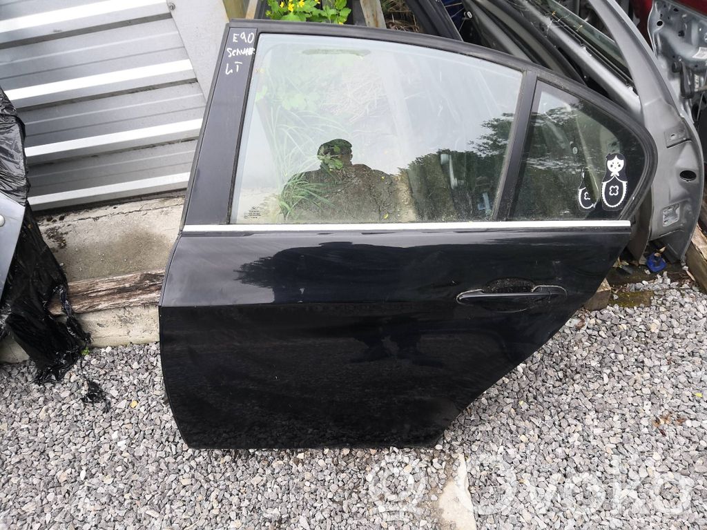 Rear door