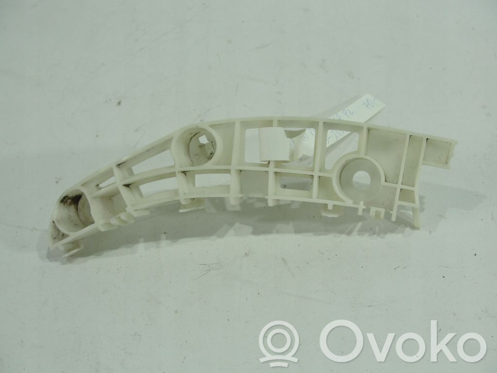 Front bumper mounting bracket   NF4V6F