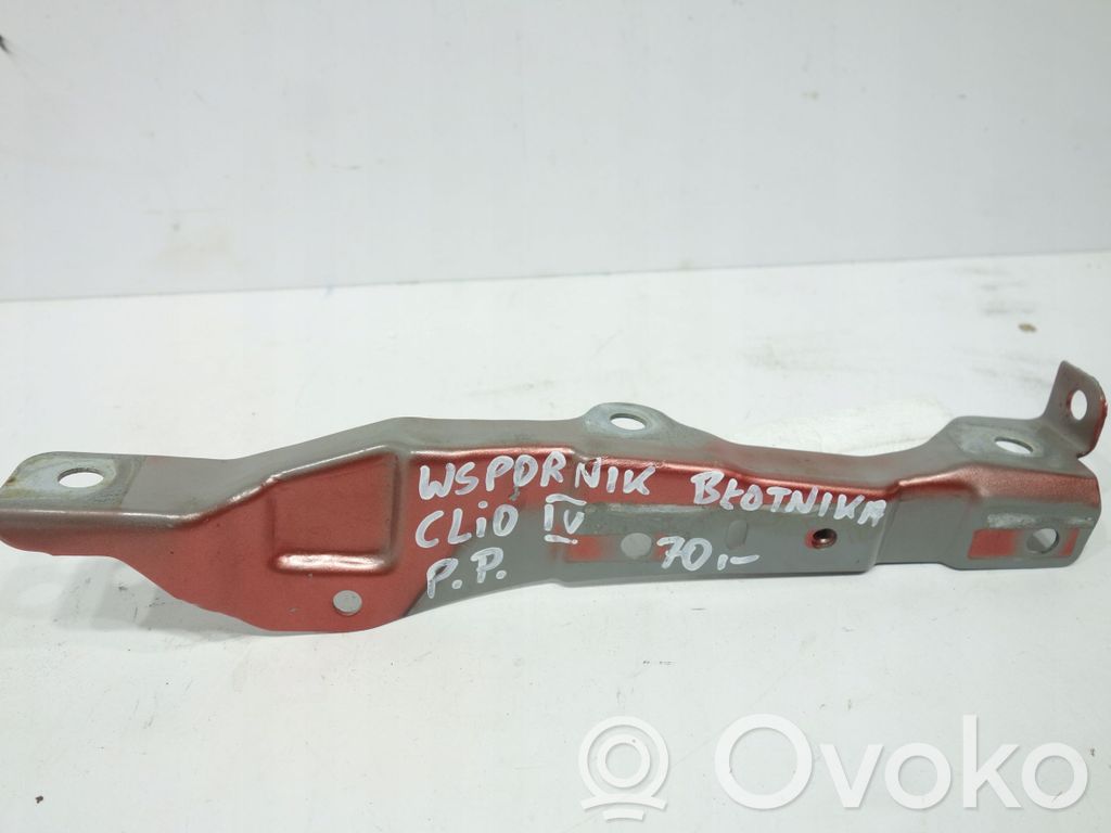 Renault Clio IV Fender mounting bracket 
