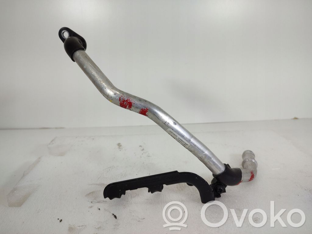 Audi Q7 4M Conductă/furtun lichid de răcire motor 