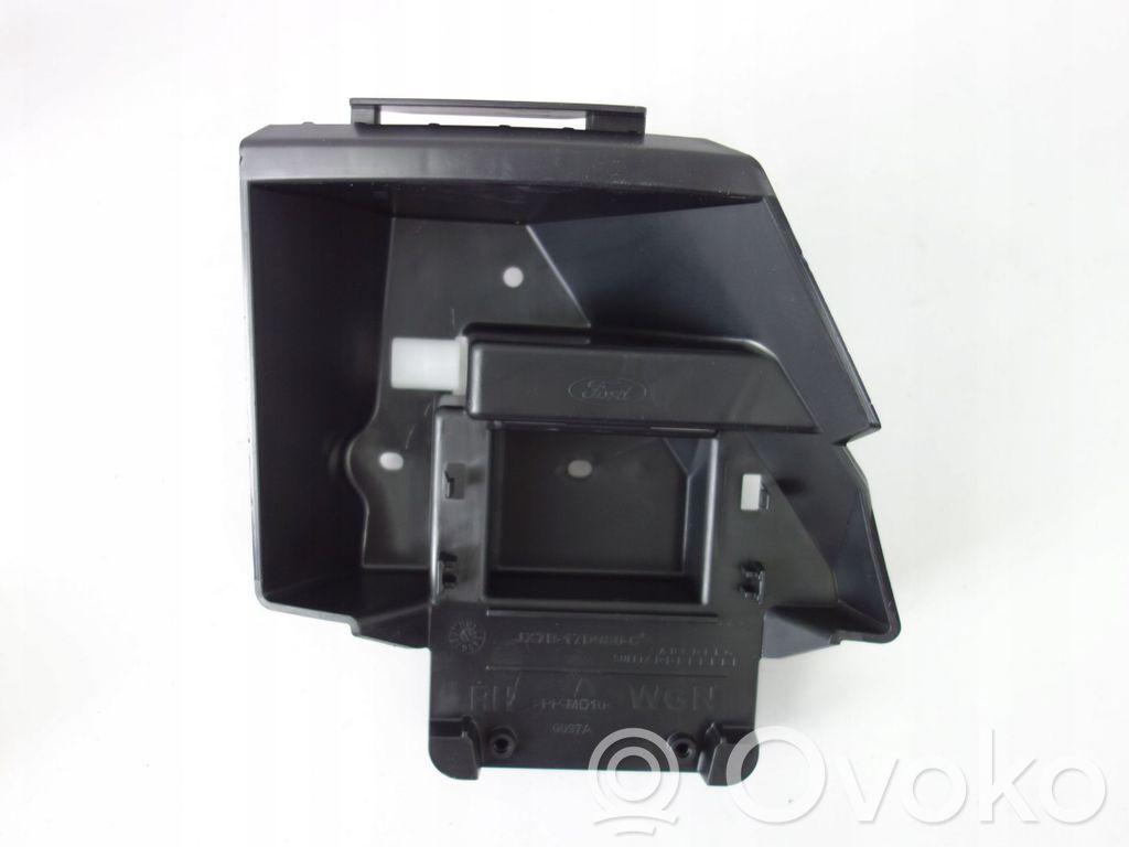 Ford Focus Rear bumper mounting bracket 