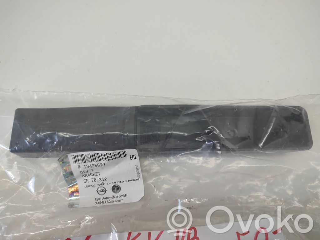 Opel Astra K Uchwyt / Mocowanie zderzaka tylnego 