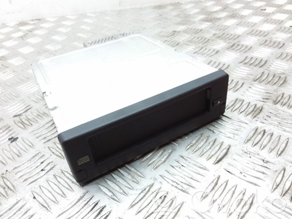 BMW 5 E60 E61 CD/DVD changer 