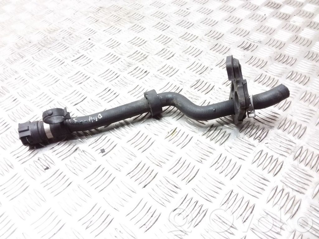 BMW 5 E60 E61 Engine coolant pipe/hose 