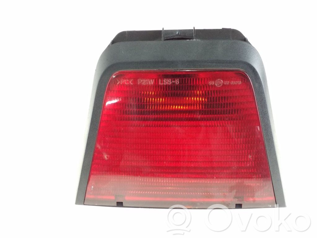 Dacia Logan I Trzecie światło stop 