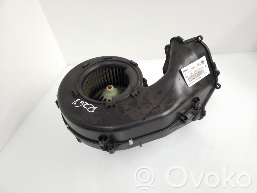 Opel Meriva A Mazā radiatora ventilators 