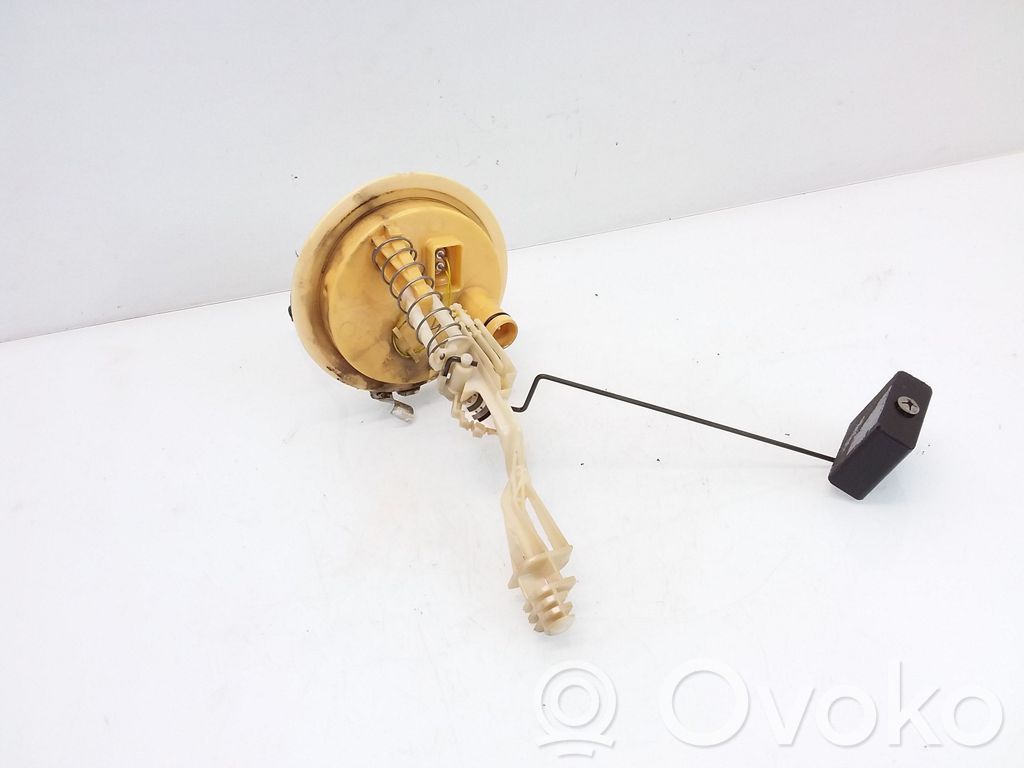 BMW 7 E65 E66 Fuel level sensor 